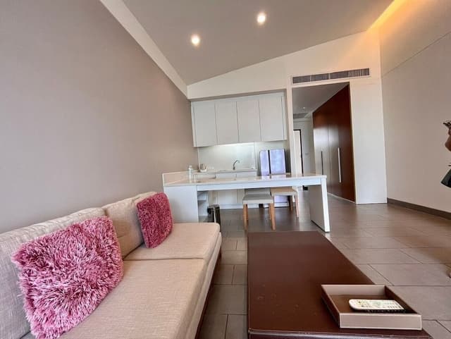 Classic Studio, Balcony, Partial Sea View