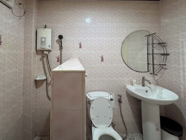 Standard King Room