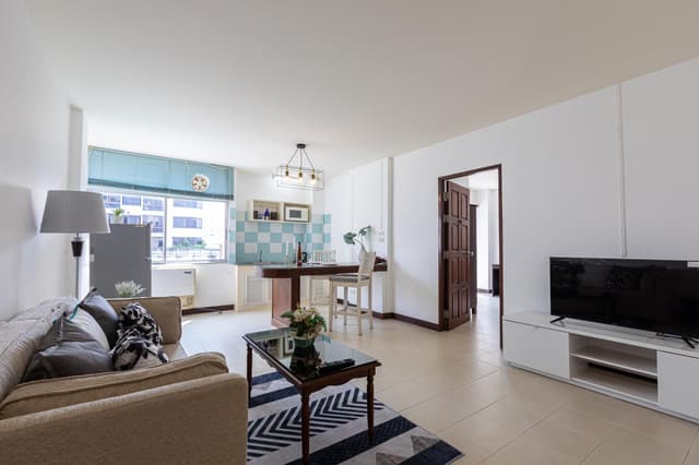1 Bedroom Suite