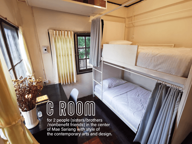 2 People in 2-Bed Dormitory with Shared Bathroom - Mixed