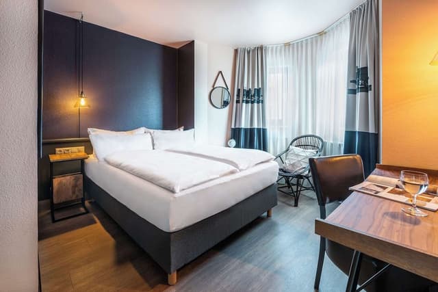 Standard Room, 1 Double Bed