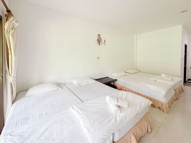 Family Twin Room