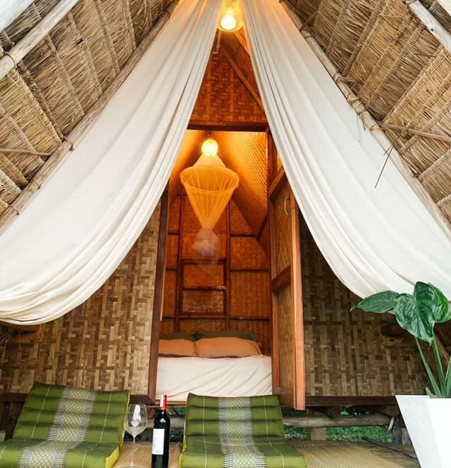 Deluxe Bungalow