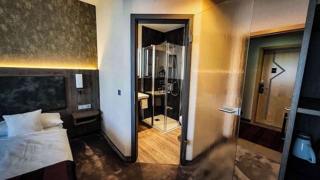 Standard Room, 1 Double Bed