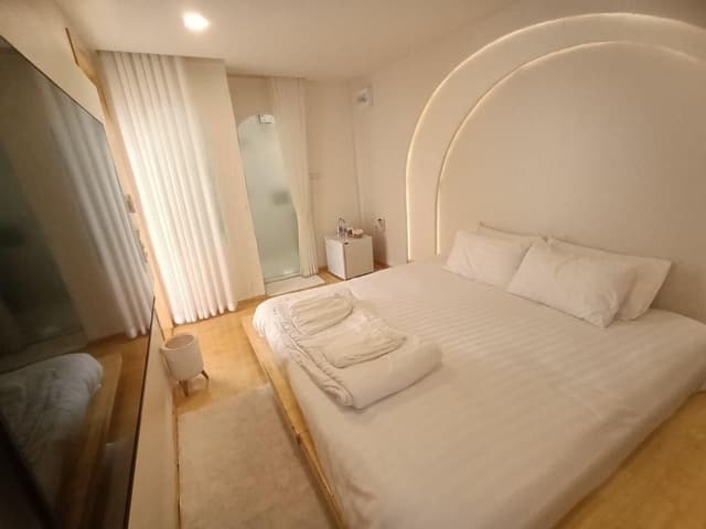 Standard 1 Bedroom Unit