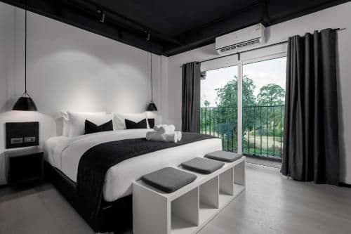 Deluxe Garden View Double Room with Balcony