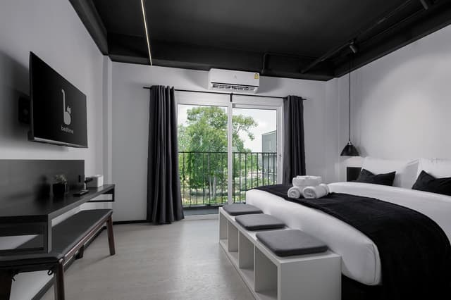 Deluxe Garden View Double Room with Balcony