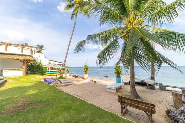Family Room, Beach View
