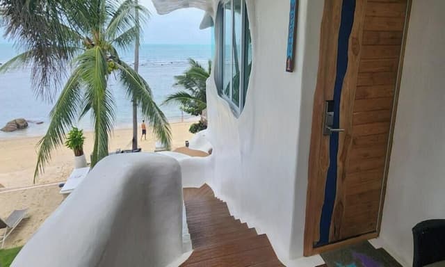 Family Room, Beach View