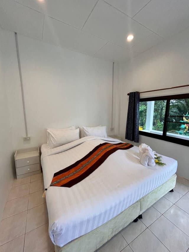 Standard - 1 Double Bed with Garden View