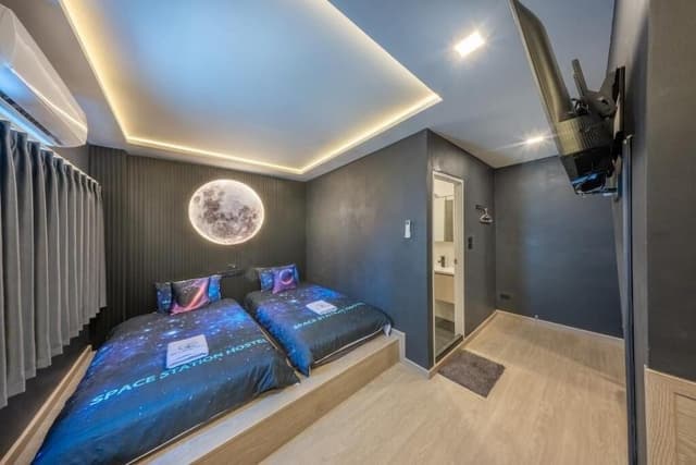 Triple Room With Private Bathroom