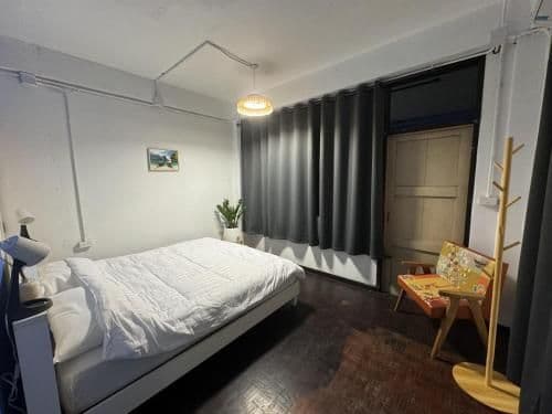 King Bed