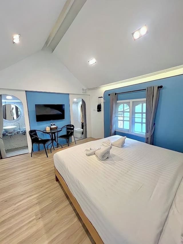 Superior Room, Garden View