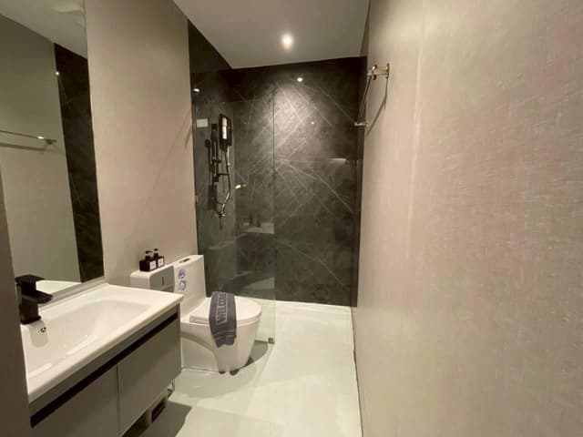 Deluxe Twin Room with Balcony
