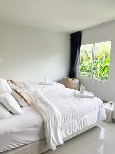 Twin Room with Balcony