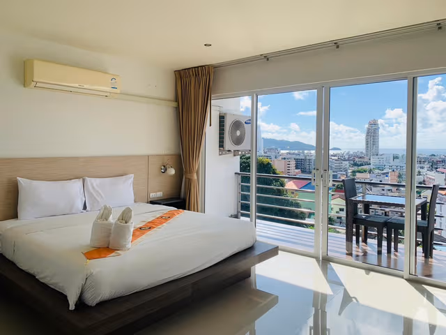 Deluxe Sea View Room