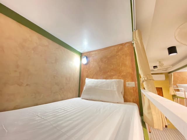 Bed in 12 Bed Mixed Dormitory
