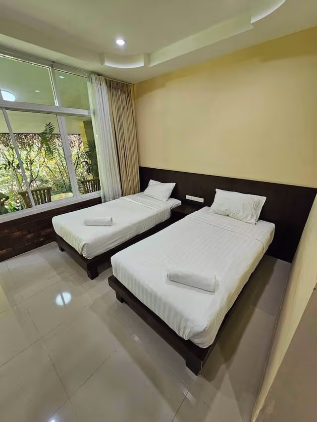Superior Twin Room