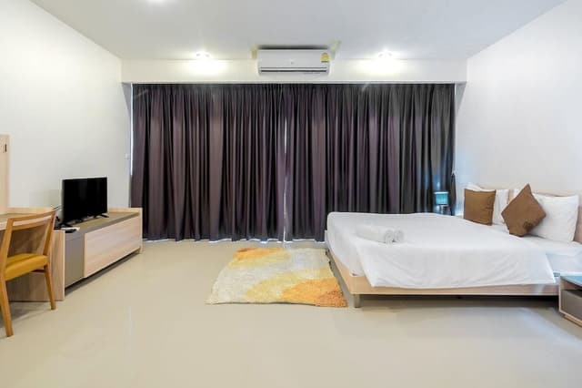 Studio With Balcony - Building 2