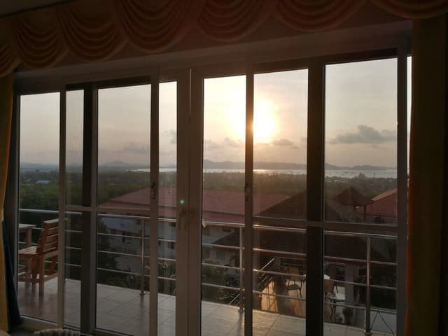 Seaview Deluxe with Jacuzzi