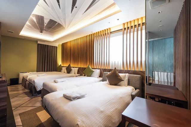 Grand Twin Room, Non Smoking (Alfit Hollywood, For 3-4 people)