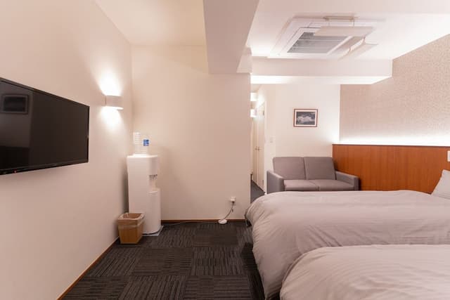 Family Room (No Housekeeping During Stay)