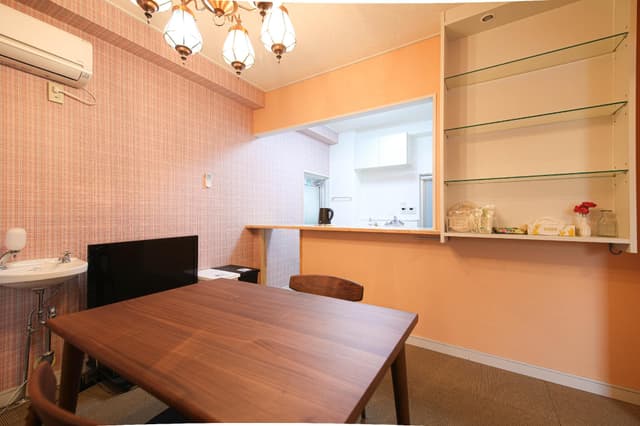 Tatami suite