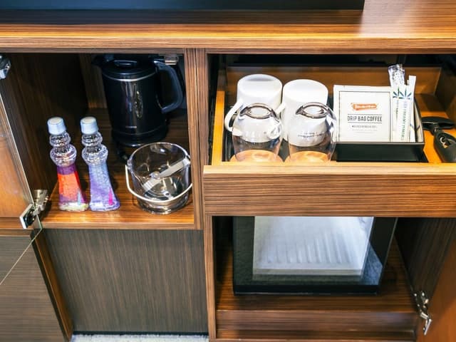 Premier Twin Room [No Smoking] Extra beds will be provided depends on the number of adults