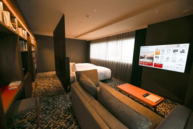 The Royal Book Room [No Smoking] Extra beds will be provided depends on the number of adults
