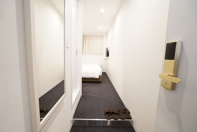 Twin Room, Non Smoking (Hollywood 2 People Use)