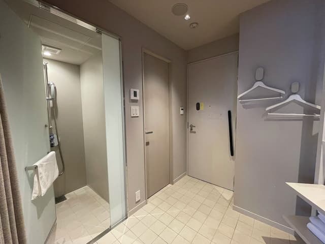 [Pink]  Premier Loft Room, Non Smoking