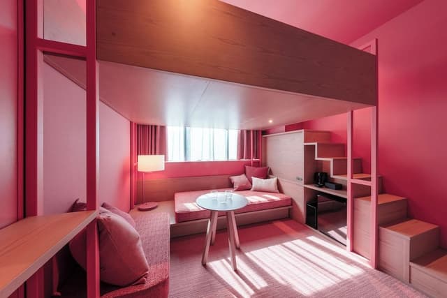 [Pink] Loft Room A, Non Smoking