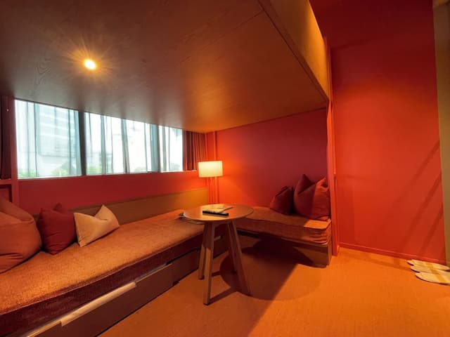 [Pink] Loft Room A, Non Smoking