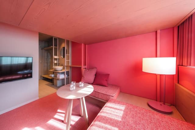 [Pink] Loft Room A, Non Smoking