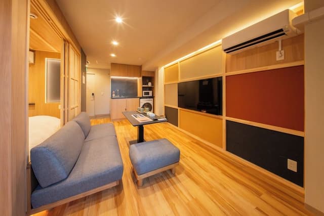 Standard Family Room (501)