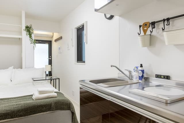 City Double Room, Non Smoking (402)