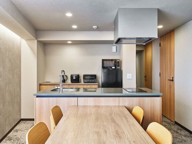 High Floor Two-Bedroom Suite Non-smoking