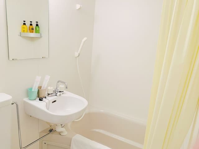 Double Room, Private Bathroom (201)