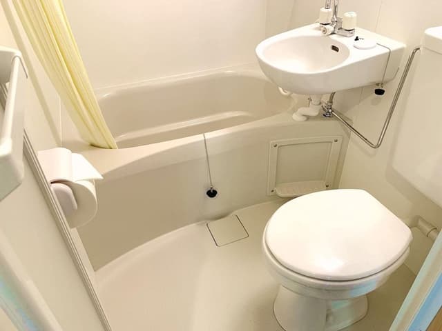 Double Room, Private Bathroom (201)