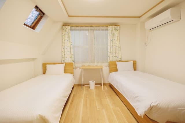 Annex House - Private Stay