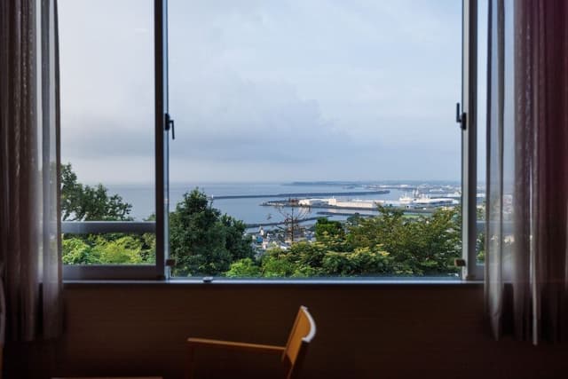 [Ocean View] Japanese-Western style Room (With private bathroom) (Non-smoking)