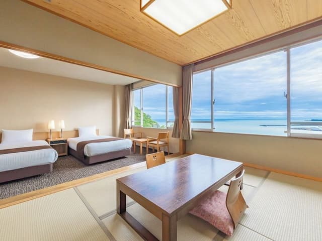 [Ocean View] Japanese-Western style Room (With private bathroom) (Non-smoking)