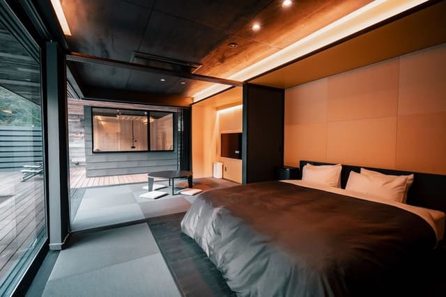 Japanese Style Sauna Villa [IRORI]