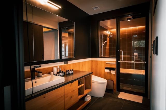 Japanese Style Sauna Villa [IRORI]