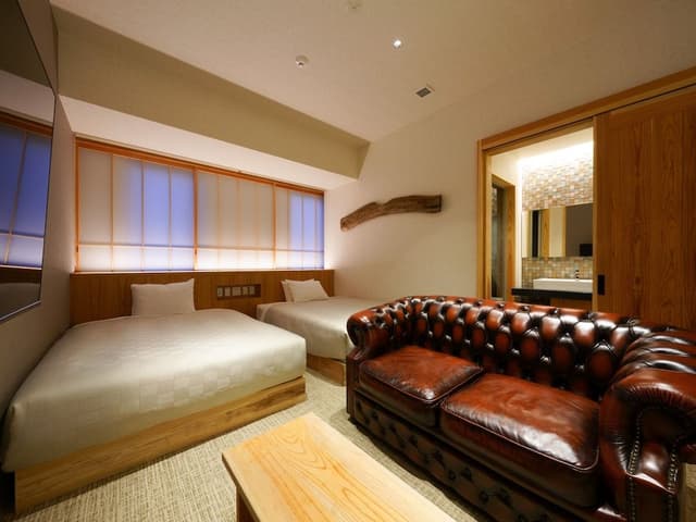 Standard Twin Room