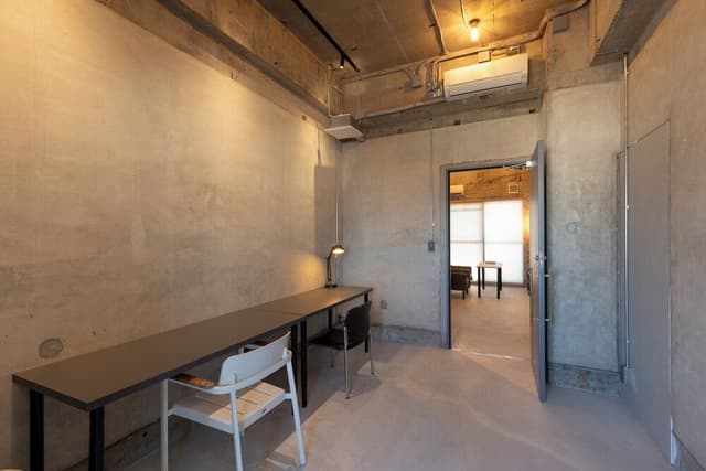 Standard Twin Room, City View