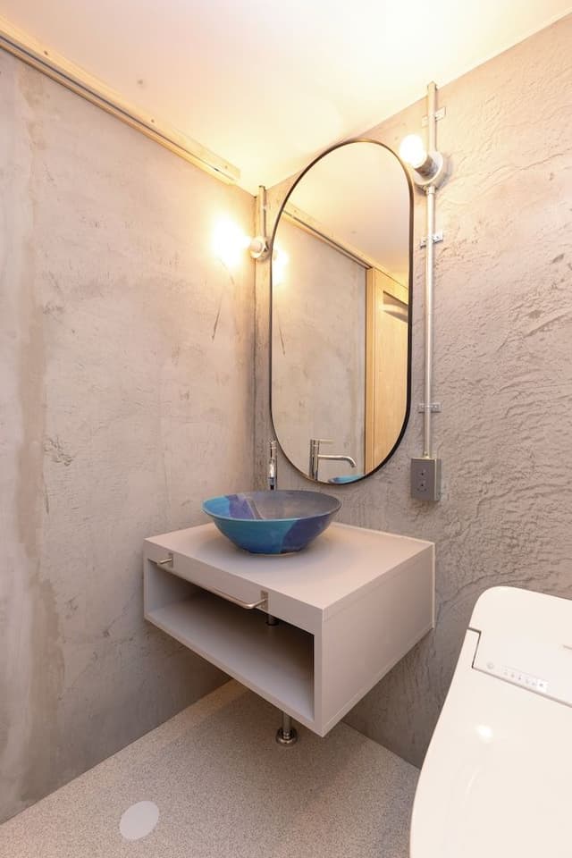 Basic Twin Room, City View