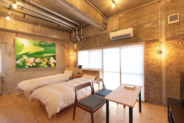 Standard Twin Room, City View