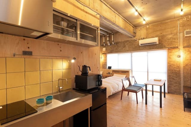 Standard Twin Room, City View