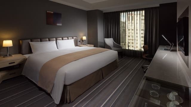 Business Single (No bathtub)